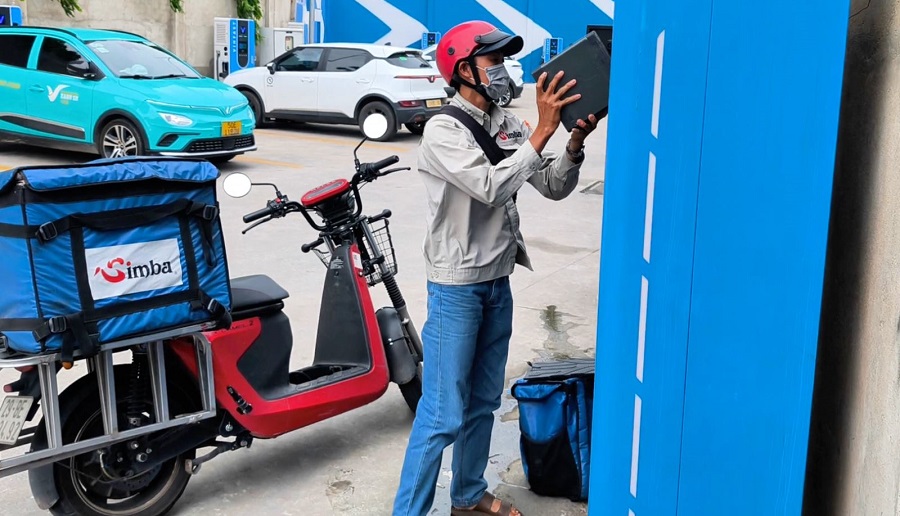 Thành phố Hồ Chí Minh thí điểm đặt trạm đổi pin xe điện tại các trụ đèn chiếu sáng công cộng