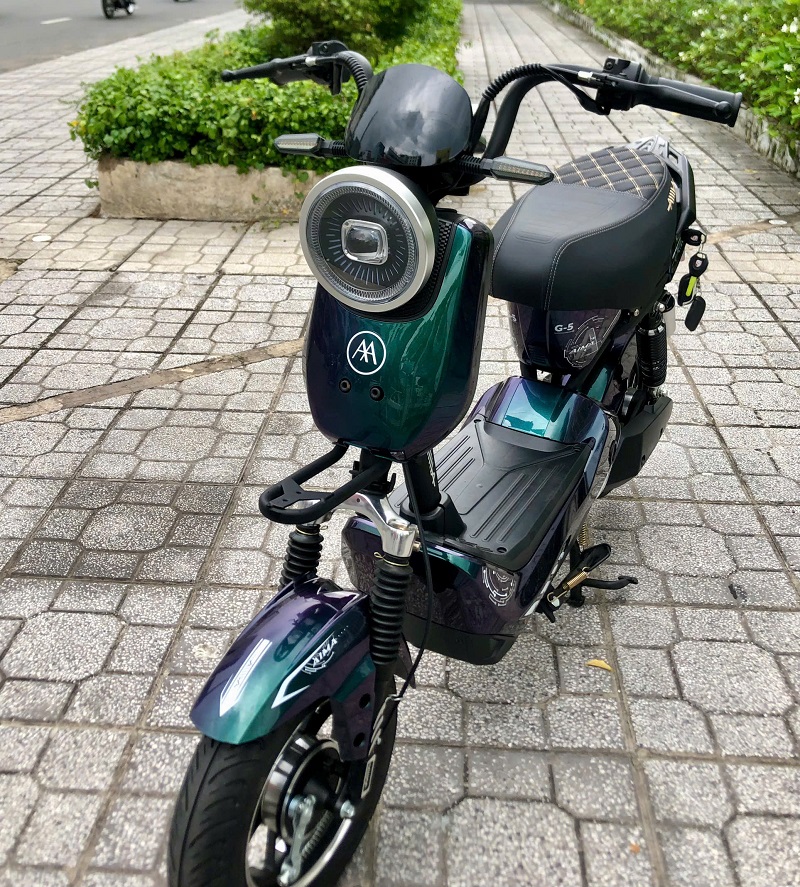 Hướng dẫn kiểm tra dây điện xe đạp điện khi phát hiện mùi khét