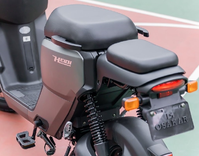 Hướng dẫn kiểm tra dây điện xe đạp điện khi phát hiện mùi khét