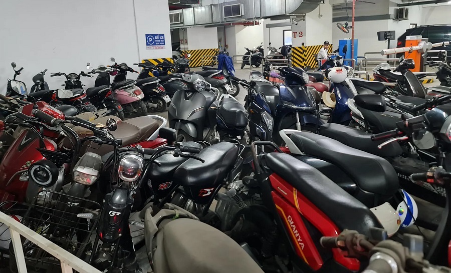 Thiếu Vắng Quy Định: Lỗ Hổng Trạm Sạc Xe Điện Gây Khủng Hoảng Quản lý Nhà Chung Cư