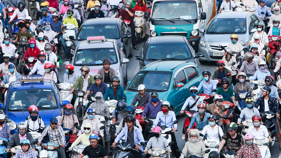 Hà Nội điều chỉnh lộ trình cấm xe máy, mở đường cho phương tiện xanh