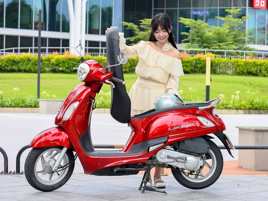 Xe máy 50cc nổ pô lớn và ra khói đen – cảnh báo đáng chú ý