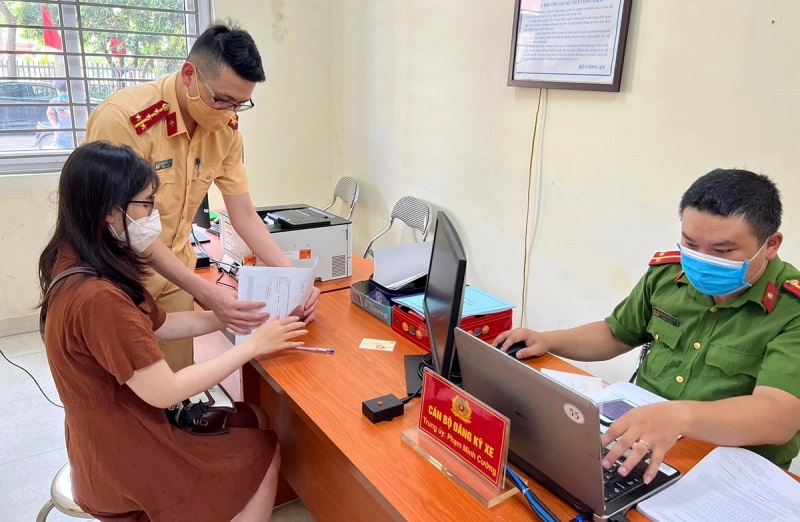 Trách nhiệm pháp lý khi chuyển nhượng phương tiện thiếu thủ tục định danh