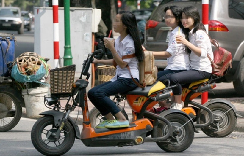 Nhiều người bị xử phạt khi chưa hiểu luật mới dành cho xe điện Nhiều người bị xử phạt khi chưa hiểu luật mới dành cho xe điện