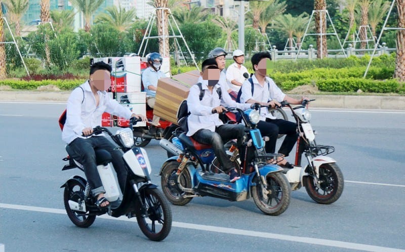 Nhiều người bị xử phạt khi chưa hiểu luật mới dành cho xe điện Nhiều người bị xử phạt khi chưa hiểu luật mới dành cho xe điện