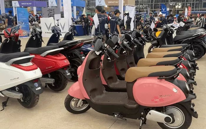 Chính sách đổi cũ lấy mới kích hoạt lượng người dùng xe điện tăng đột biến