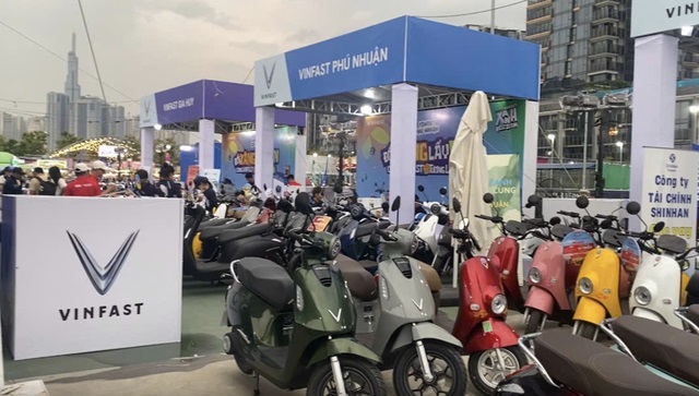 Chính sách đổi cũ lấy mới kích hoạt lượng người dùng xe điện tăng đột biến