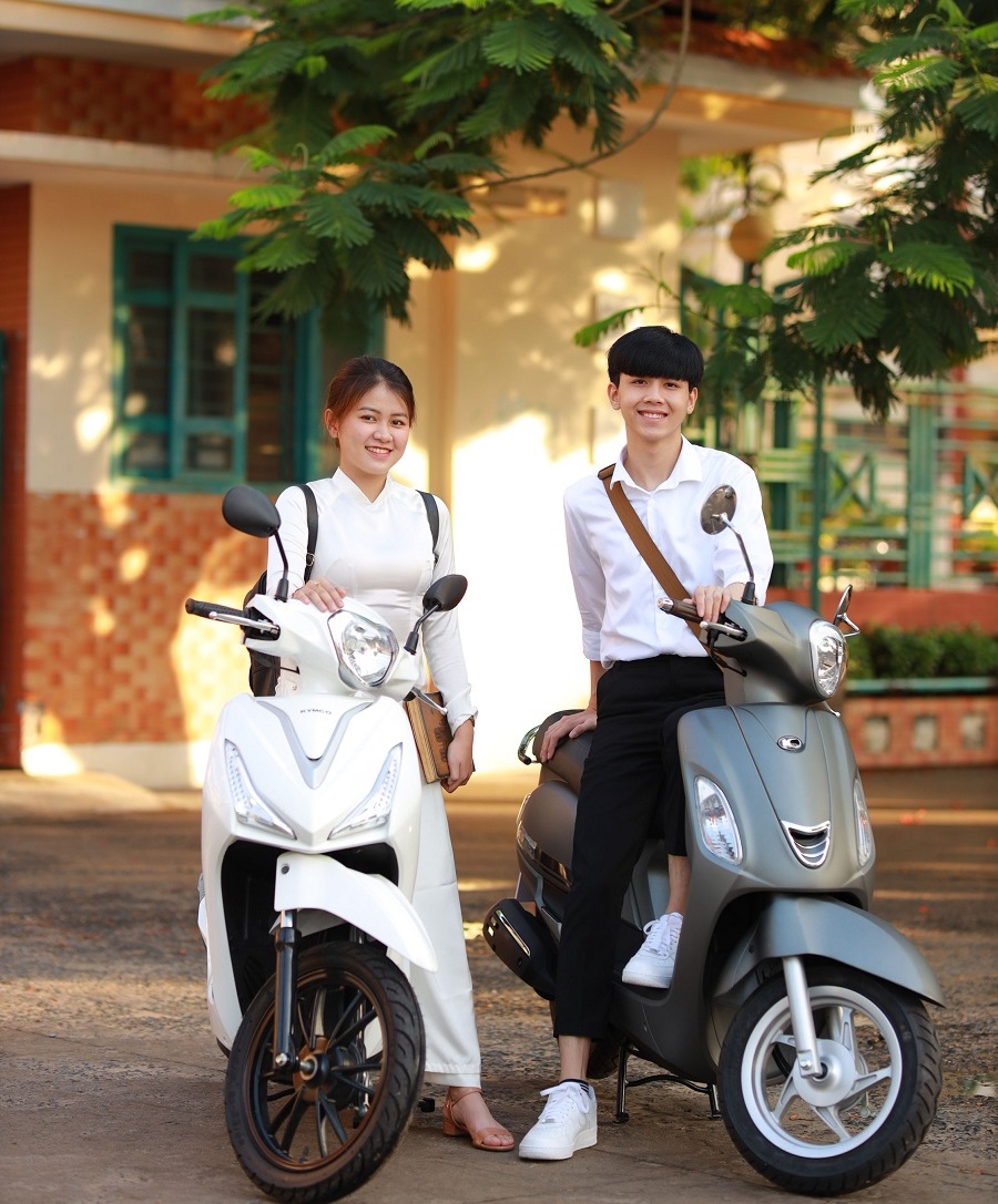 Luật mới về xe 50cc sẽ thay đổi thói quen di chuyển của học sinh như thế nào?