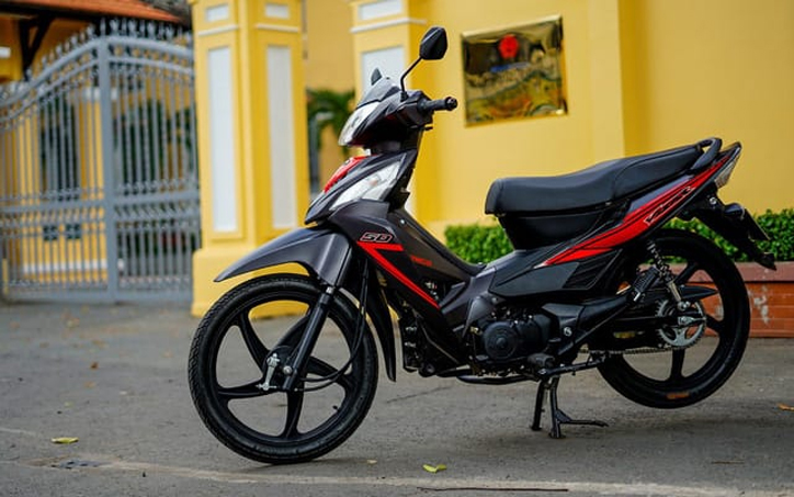 Độ tùy biến của xe 50cc – học sinh có thể thay đổi tem, màu sắc, phụ kiện thế nào?