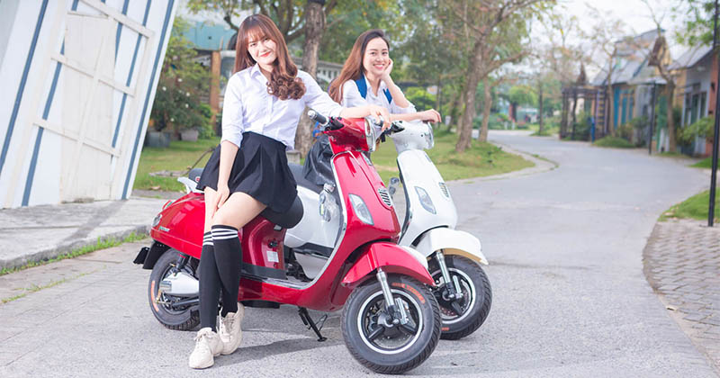 Độ tùy biến của xe 50cc – học sinh có thể thay đổi tem, màu sắc, phụ kiện thế nào?