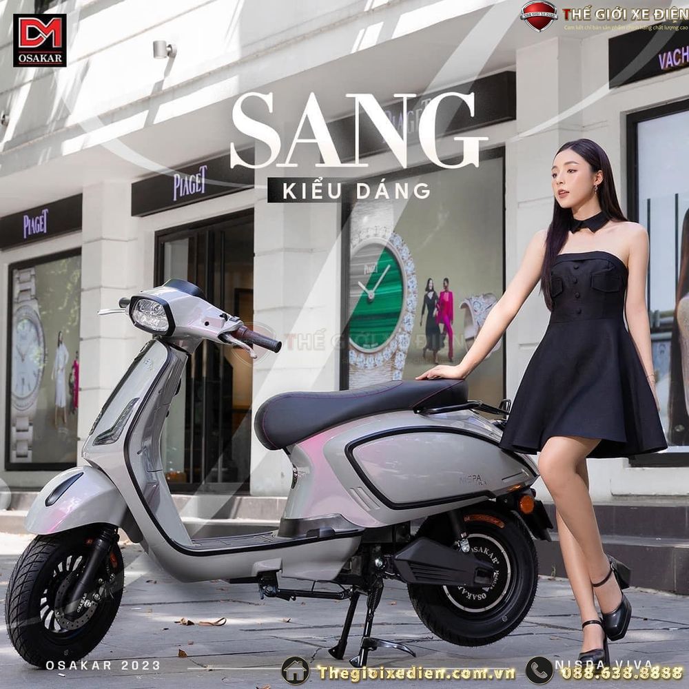 Nhiều người hiện nay vẫn nhầm lẫn giữa xe máy điện và xe đạp điện, dẫn đến việc sử dụng sai quy định về độ tuổi hoặc biển số. Bước sang năm 2026, các quy định liên quan đến xe điện đã được cập nhật rõ ràng và chặt chẽ hơn. Vì vậy, trước khi chọn mua hoặc sử dụng xe, người dùng nên tìm hiểu kỹ để tránh vi phạm khi tham gia giao thông. Hiện nay, Thế Giới Xe Điện cũng đang hỗ trợ khách hàng tư vấn rất chi tiết về các dòng xe đúng chuẩn theo quy định mới.