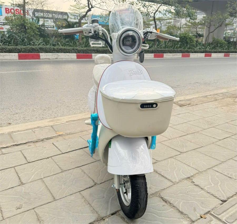 Vì sao việc cấm xe máy xăng ở Hà Nội không còn gây bất ngờ?