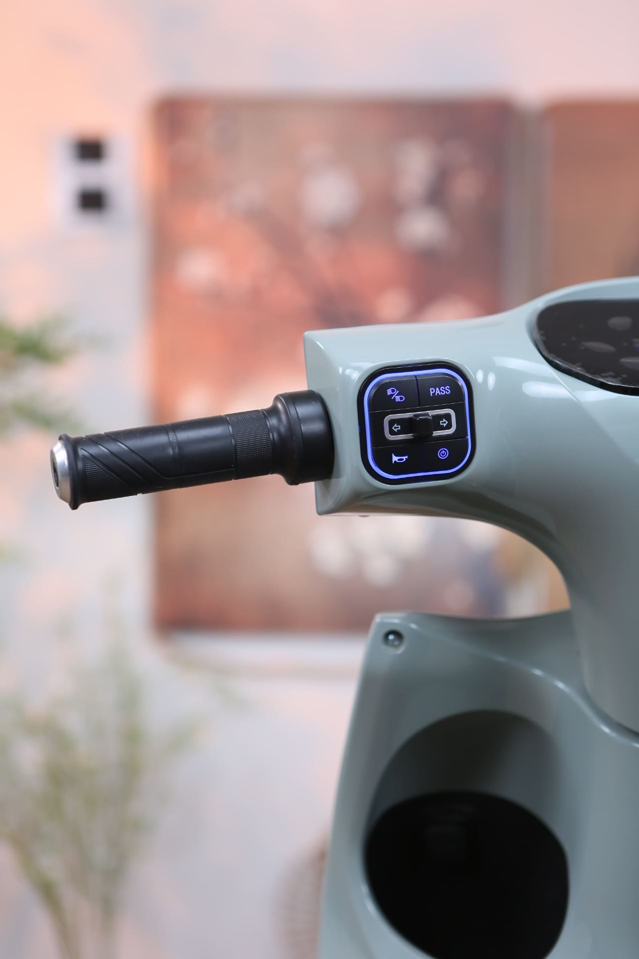 Quy Định Mới Từ 15/8 Về Xe Mô Tô Điện Dành Cho Học Sinh, Người Dưới 18 Tuổi 