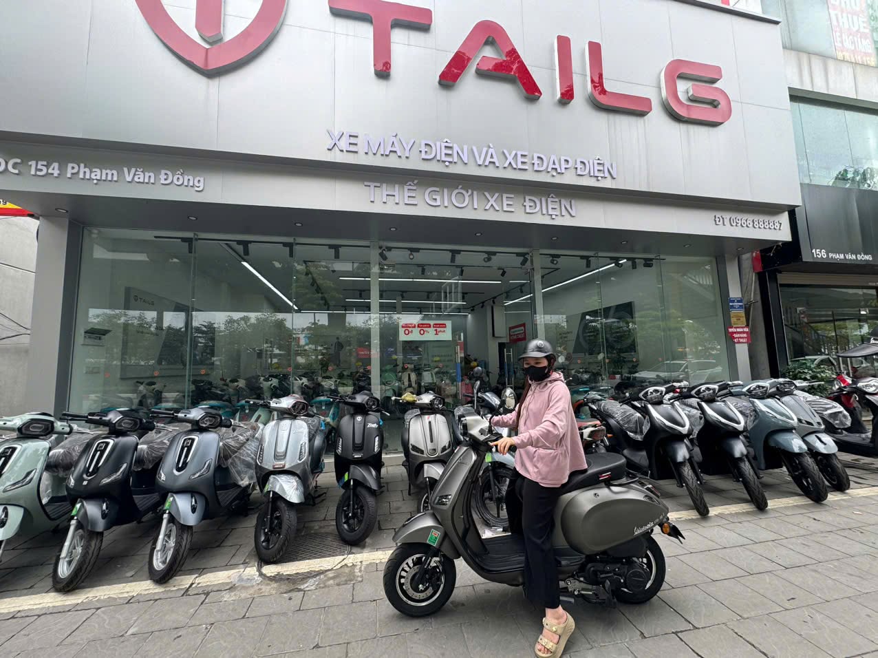 Mua Xe Điện Ở Hà Nội: Pin Hay Ắc Quy Mới Là Lựa Chọn Phù Hợp? 