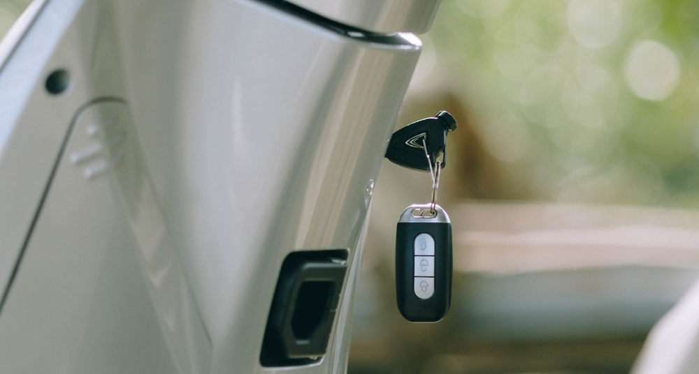 Lá chắn số bảo vệ tài sản thời công nghệ trên xe điện Vinfast