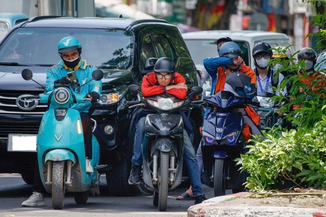 Chuyển dịch năng lượng giao thông từ xăng dầu sang khí nén, bước đệm chờ đợi xe điện