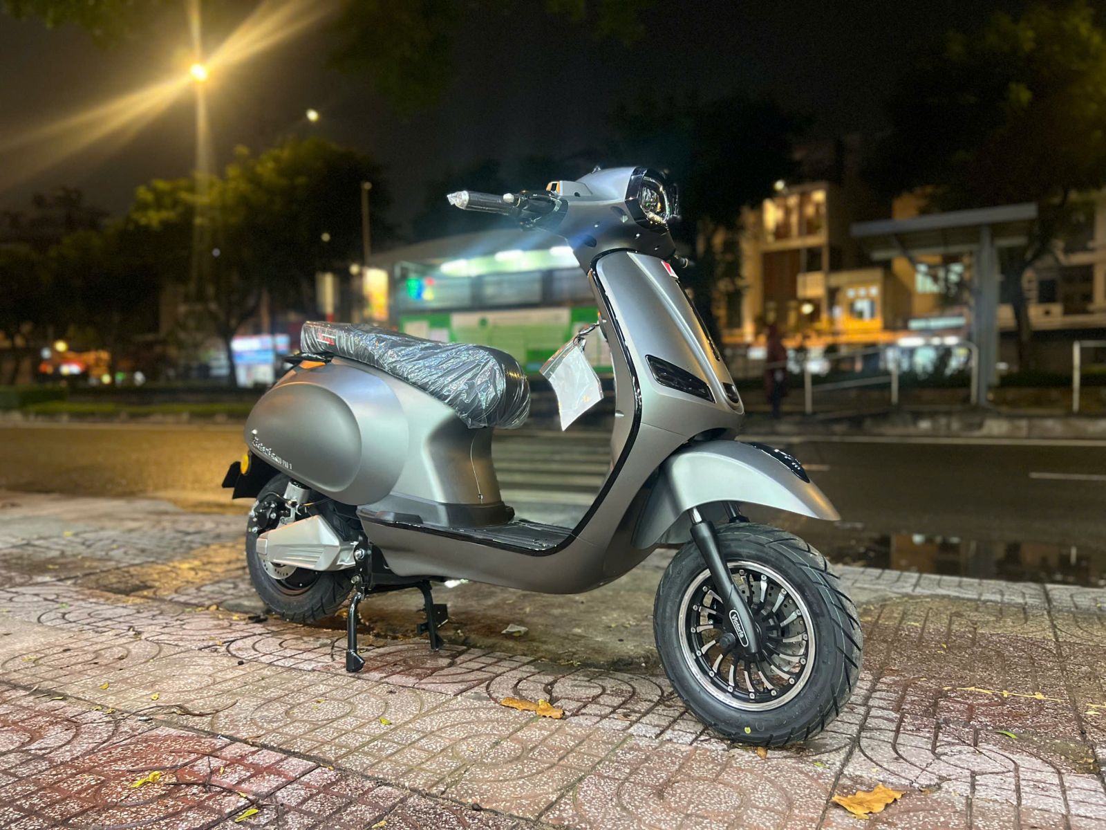 Một Hành Động Tưởng Như Vô Hại Có Thể Khiến Người Lái Xe Máy Mất Trắng 22 Triệu Đồng