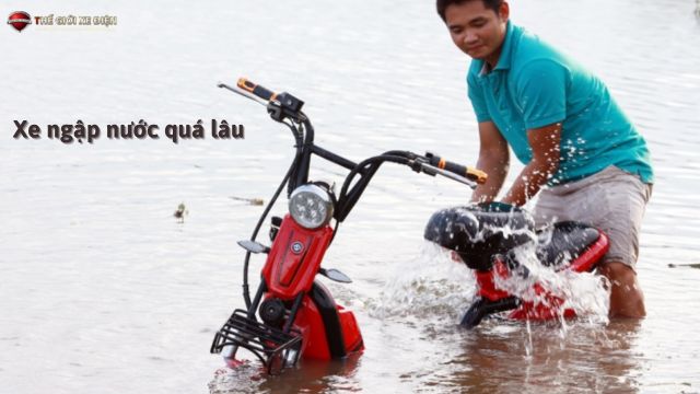 Xe tiếp xúc nhiều với nước