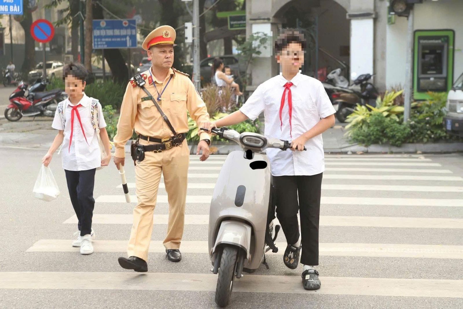 Chưa hiểu luật về đăng ký xe điện, hàng ngàn chiếc xe bị xử lý