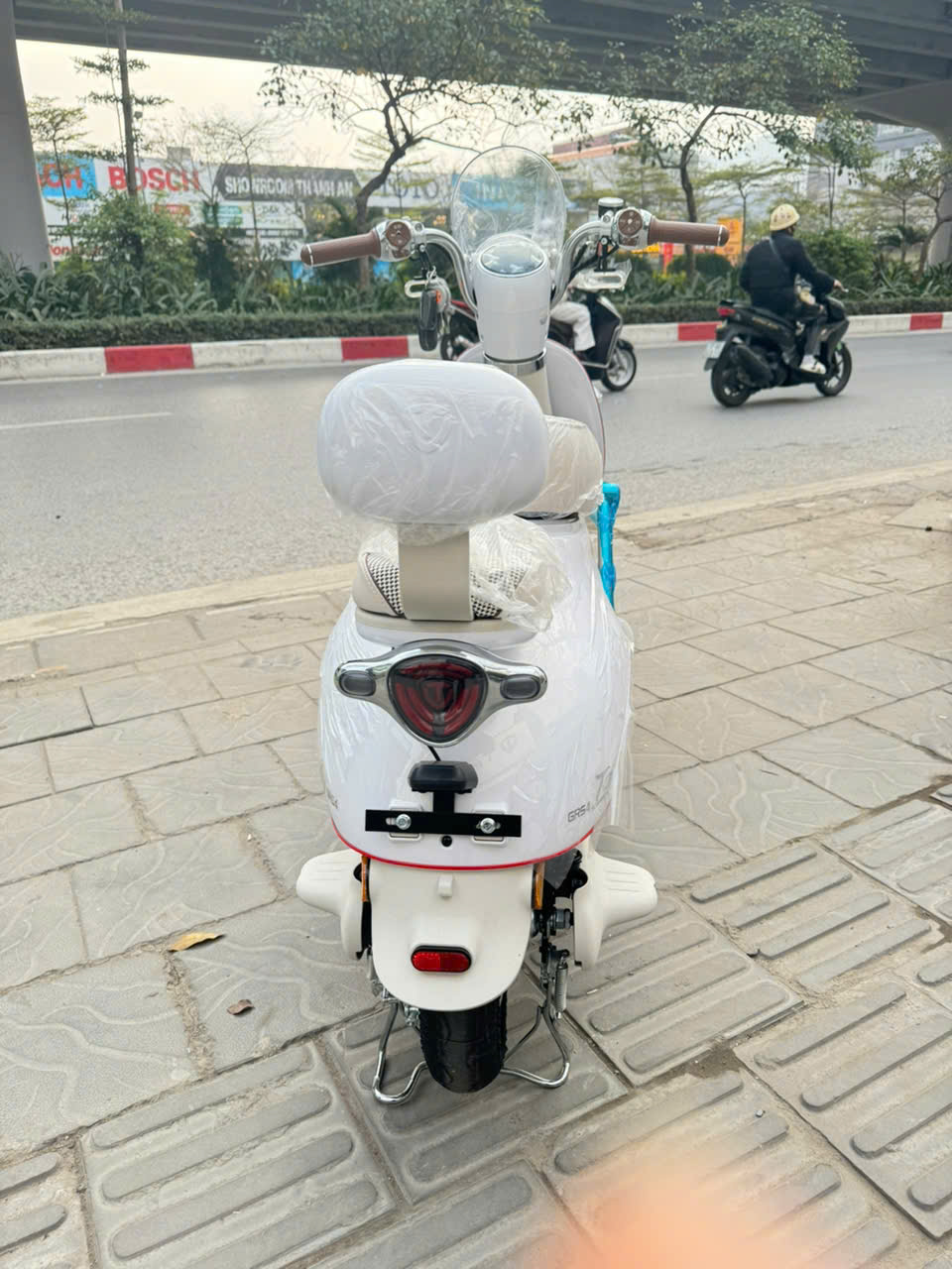 Điểm danh 9 cái tên hãng xe điện đang chiếm sóng thị trường