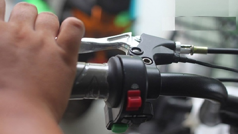 Tiếng ken két từ phanh