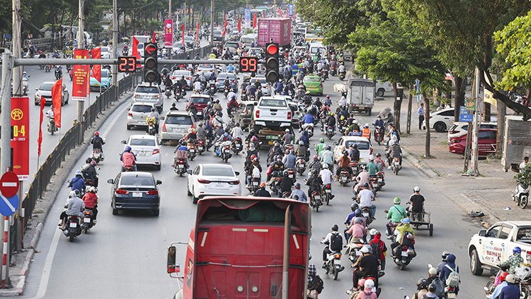 Đường Hà Nội Tết Dương Lịch 2026 mới nhất: Phân luồng cho người dân về quê và đi xem pháo hoa