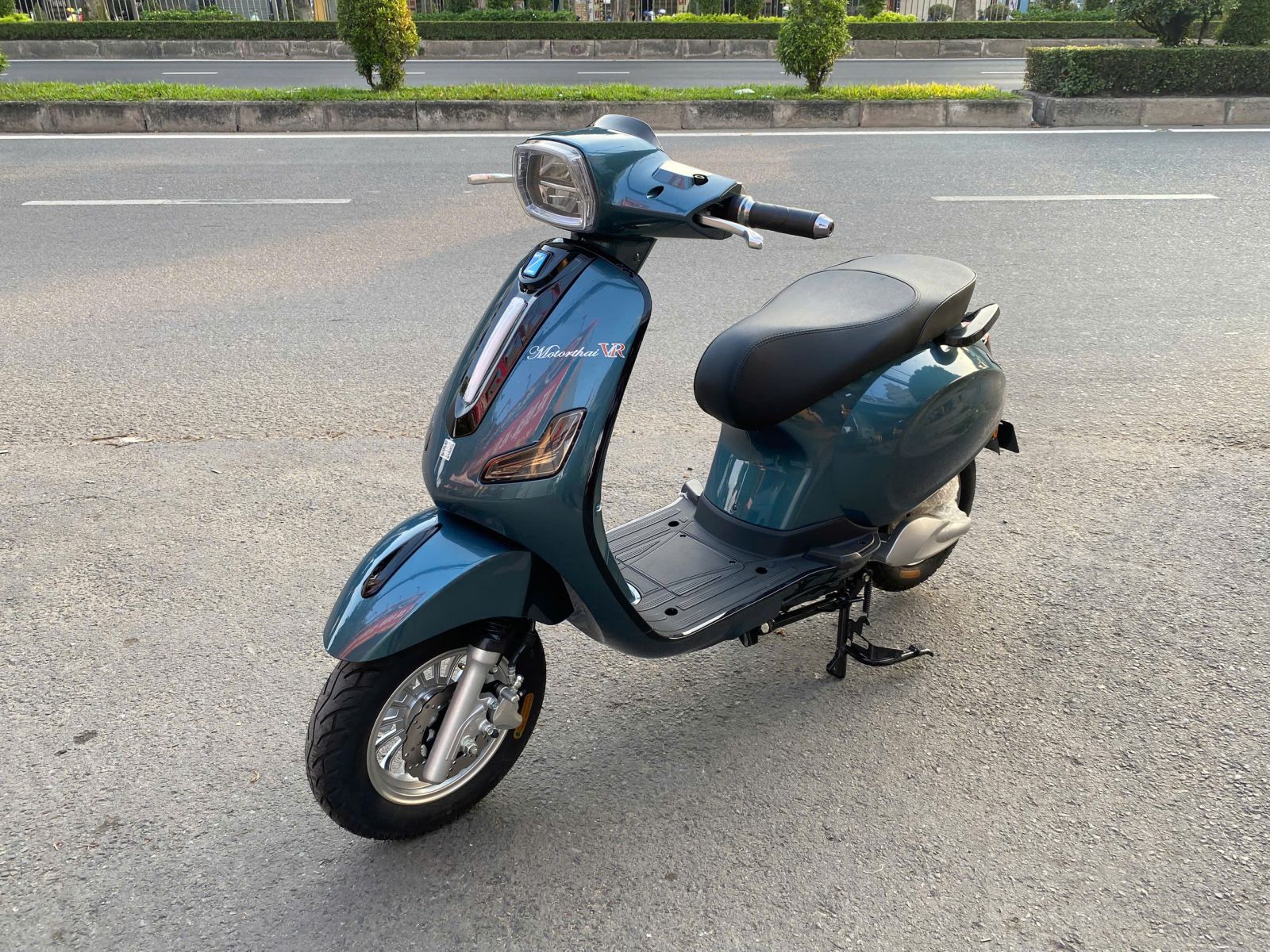 Giá xăng dầu đã lên tới 30.000 đồng/lít, nếu mua xe mới, bạn sẽ chọn xe xăng hay xe điện?