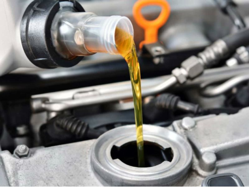 Đi xe điện tiết kiệm hơn nhờ không cần thay dầu định kỳ