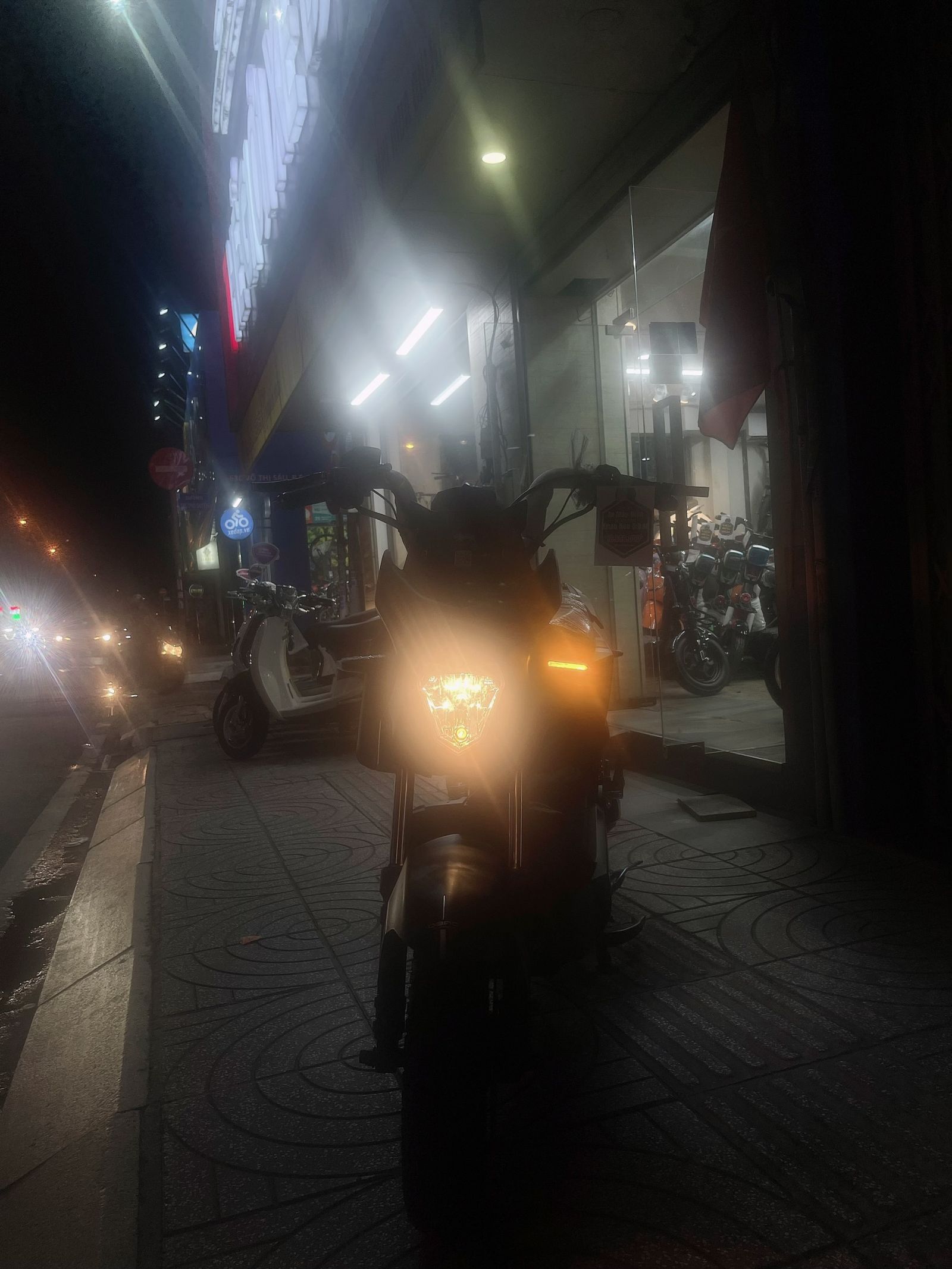 đèn xe Xman Neo Dibao