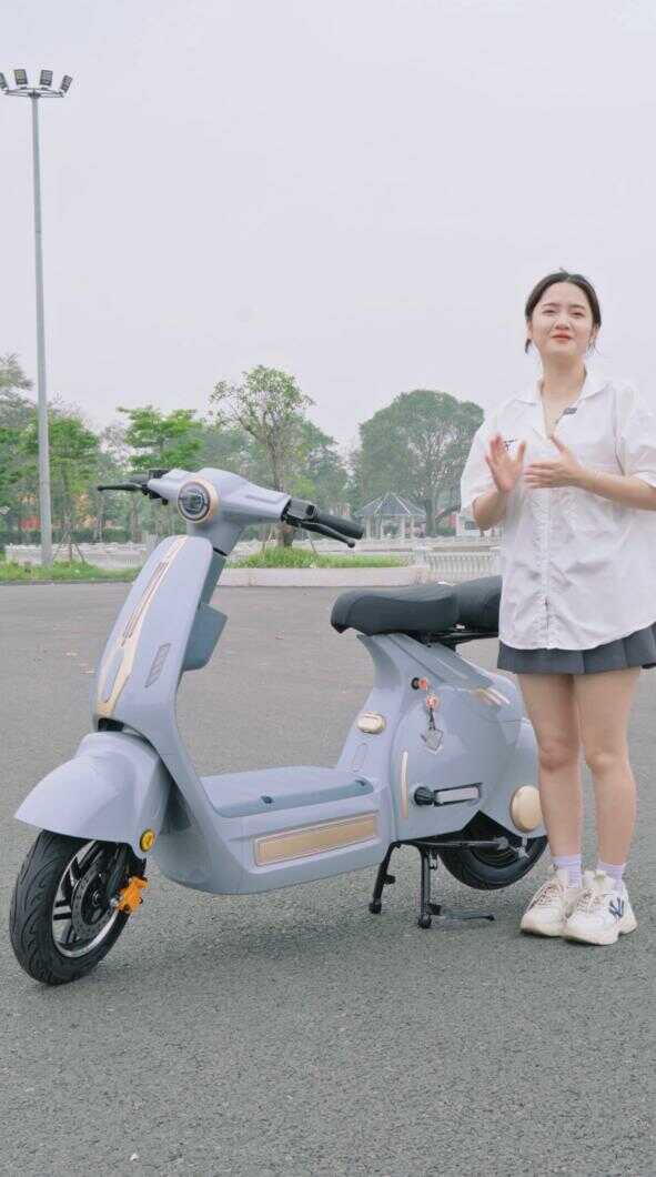 xe đạp điện v2 hot girl