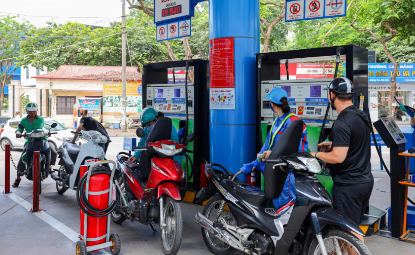 Doanh nghiệp xăng dầu tại Hà Nội chạy nước rút đưa xăng E10 vào sử dụng trước mốc 1/6/2026