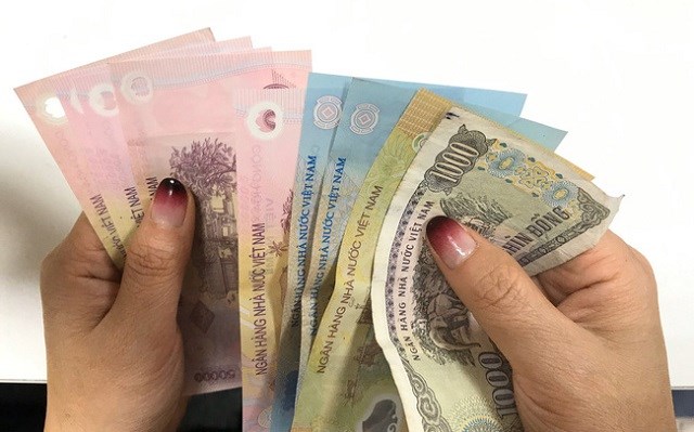 hạn chế sử dụng tiền mặt