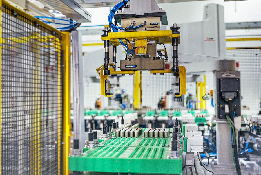 thế giới xe điện trung thành với ắc quy axit chì