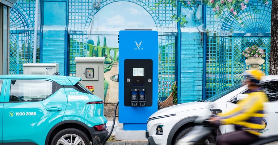 Tphcm thu lại vỉa hè để phục vụ trạm sạc xe điện