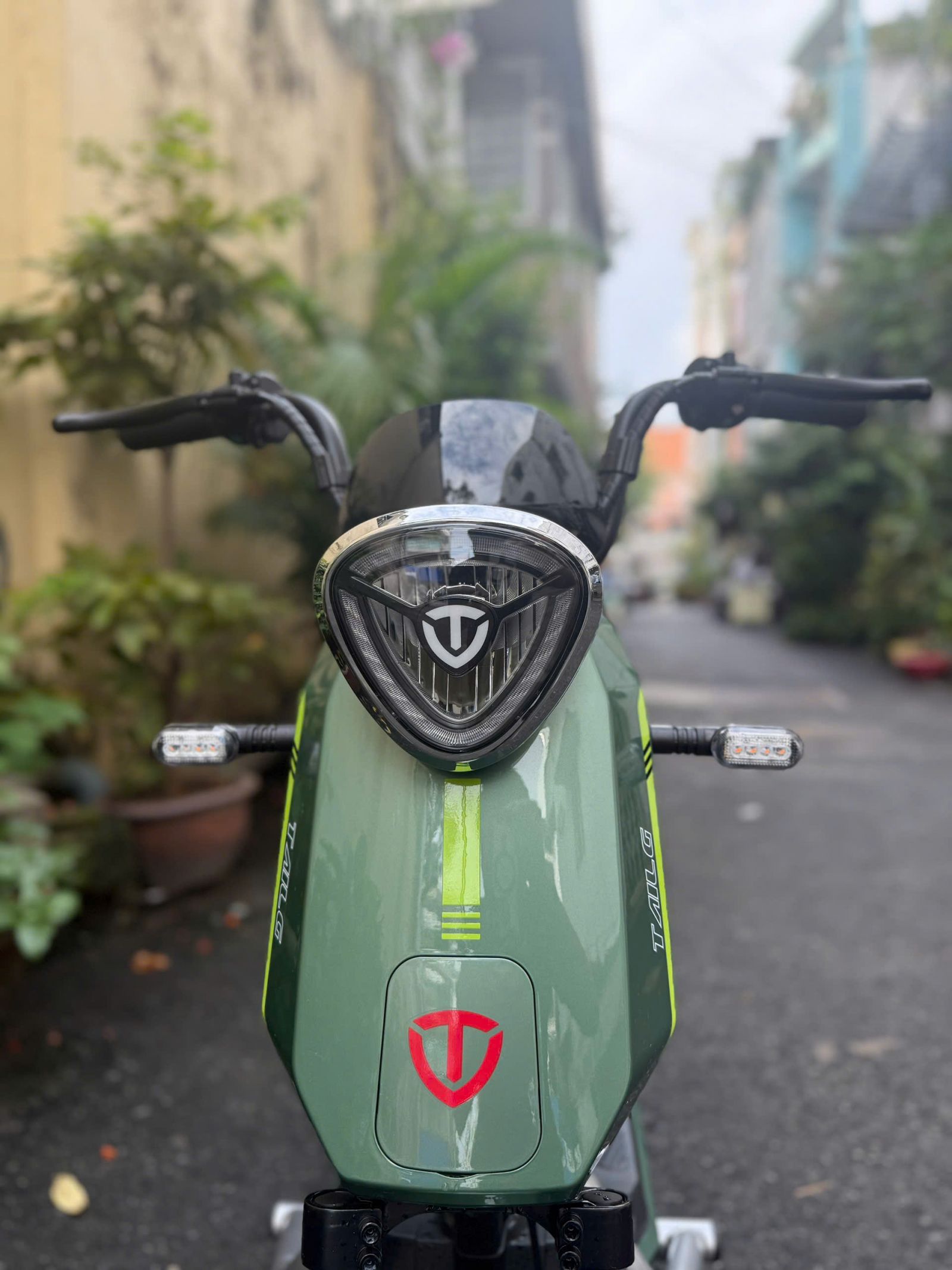 Ắc quy xe điện vẫn nóng sau 30 phút dừng xe, nguyên nhân đằng sau là gì?