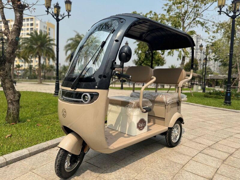 xe điện 3 bánh Yabo Q5 2025 có mái che