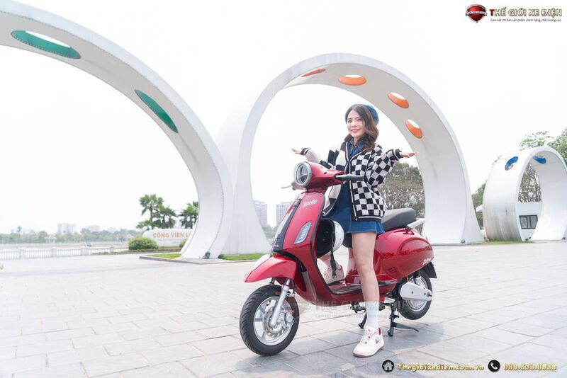 Xe máy điện Tailg Vespas R51