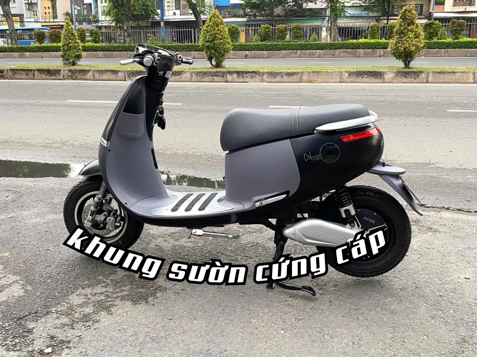 Khung sườn và hệ thống giảm xóc