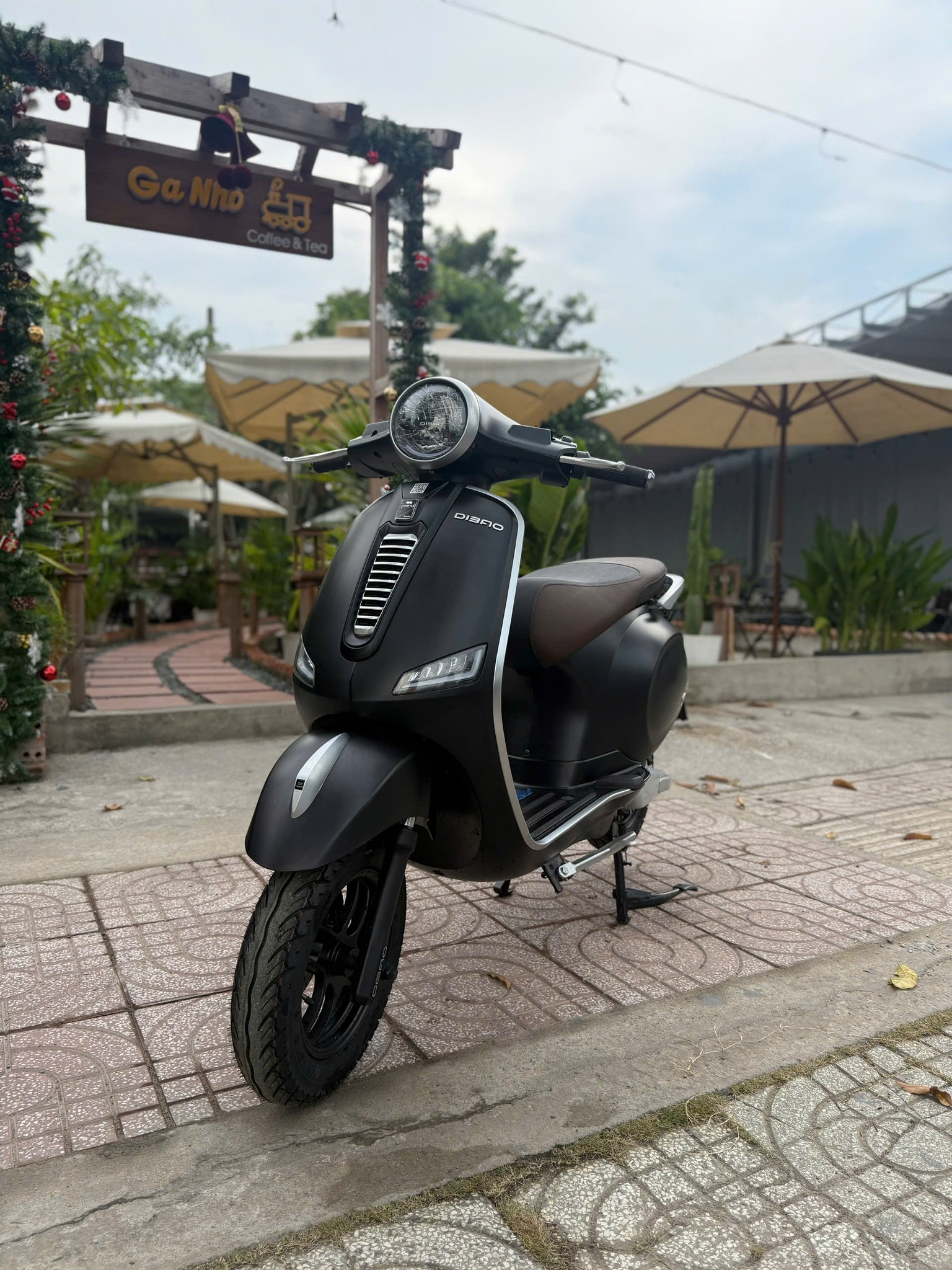 Ắc quy xe điện vẫn nóng sau 30 phút dừng xe, nguyên nhân đằng sau là gì?