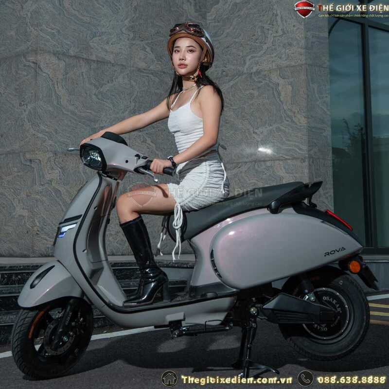 xe máy điện Osakar Rova