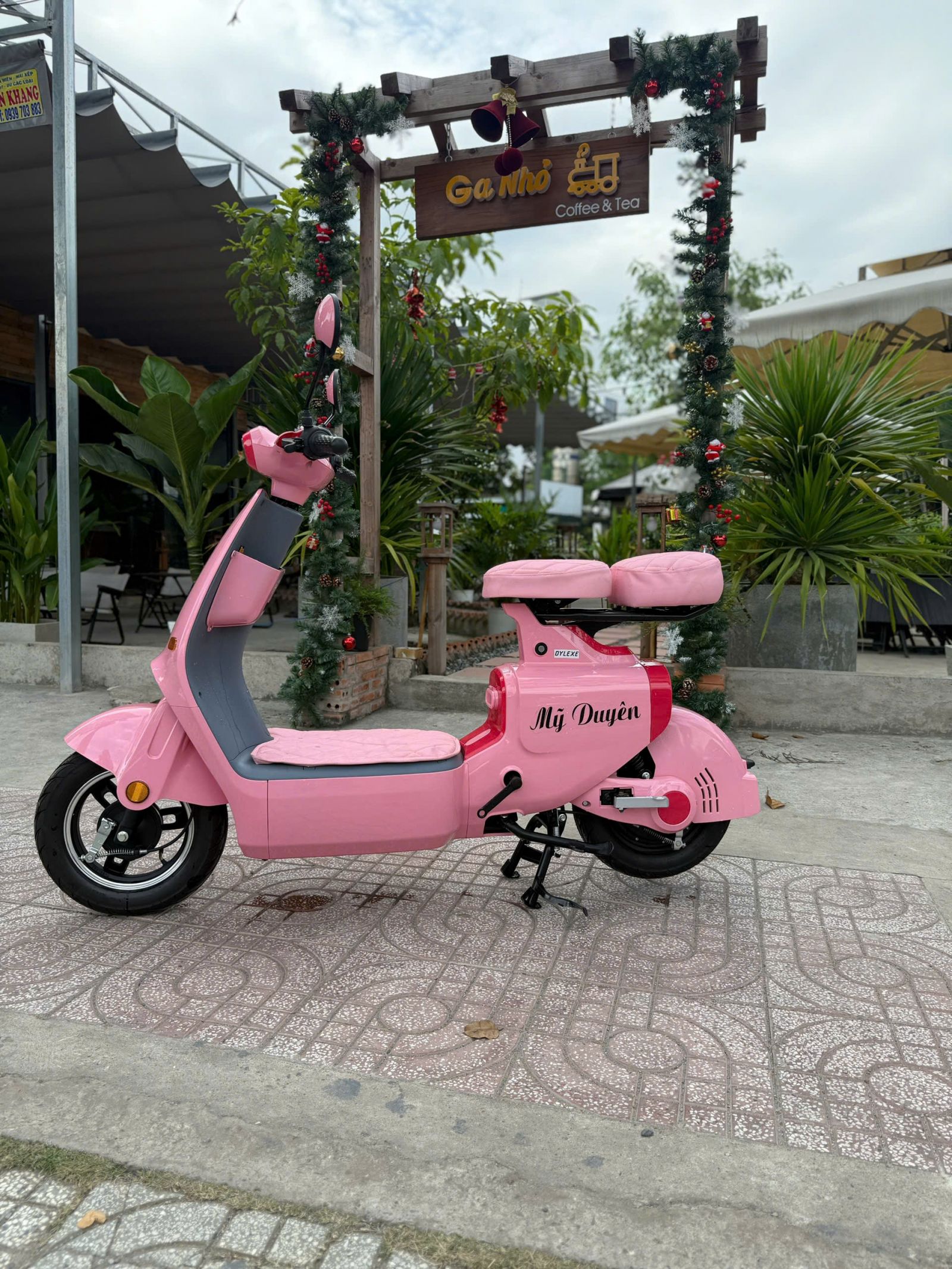 Giá xăng tiếp tục tăng mạnh và khan hiếm, người tiêu dùng bắt đầu nghĩ nhiều hơn đến xe điện