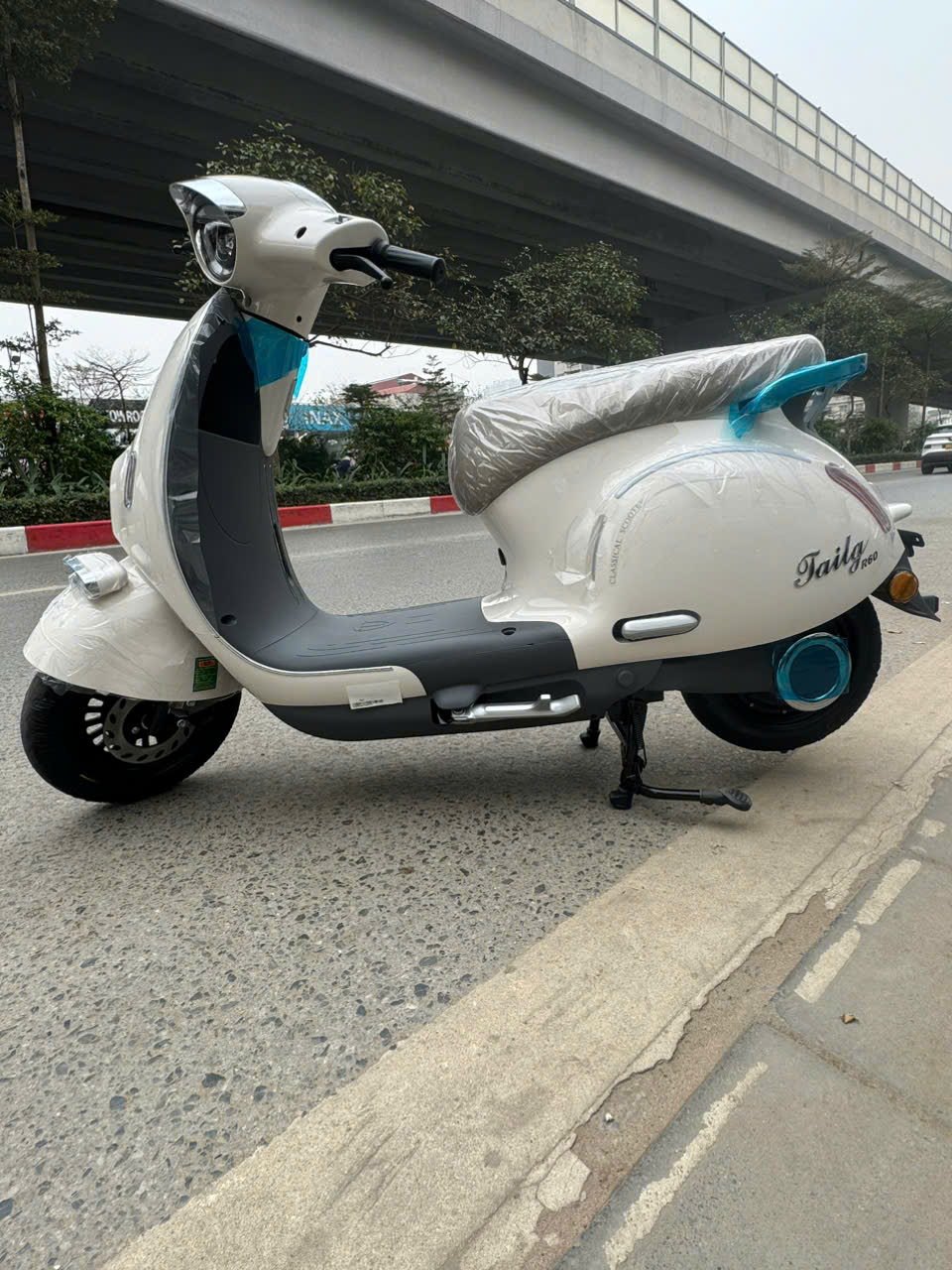 Làm rơi bình ắc quy, có nên lắp lại ngay không?