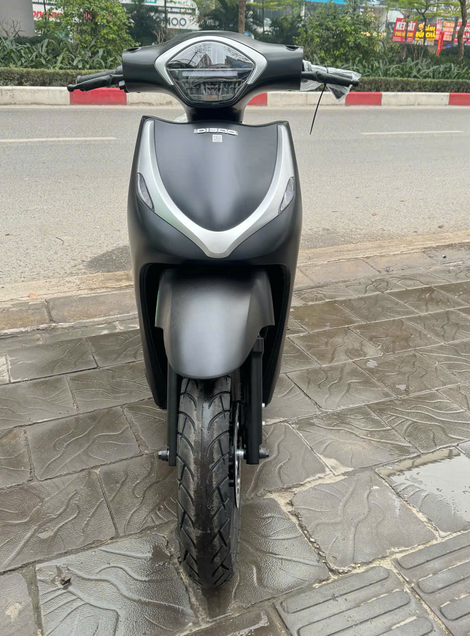 Khi trạm sạc chưa theo kịp xe điện, TP HCM liền yêu cầu tăng tốc độ