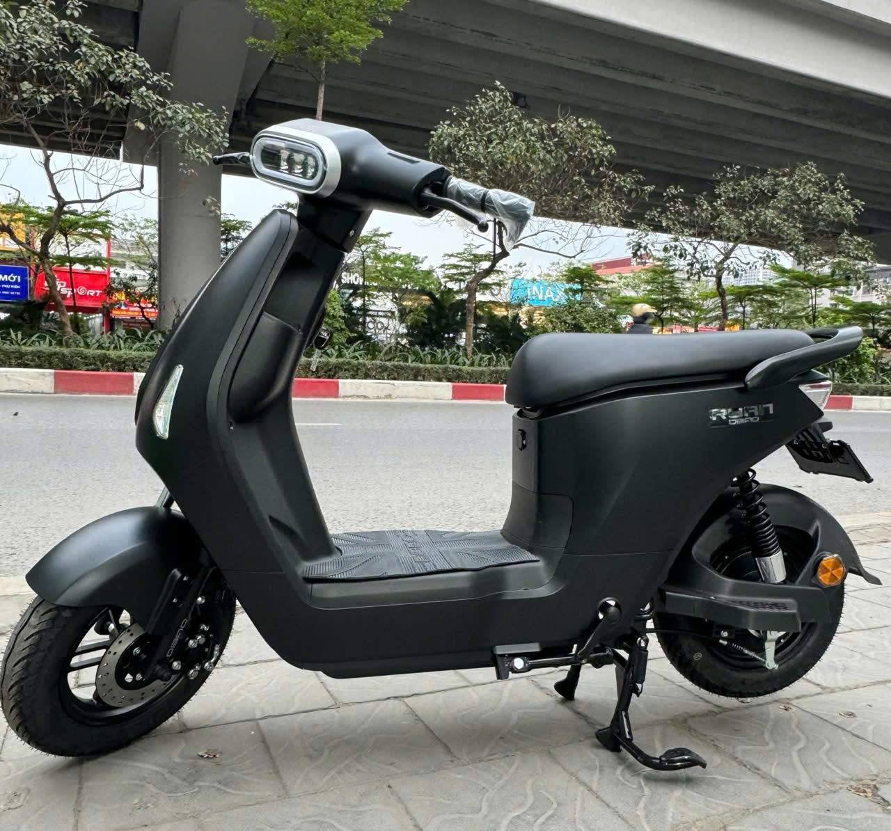 Thay bình liên tục mà xe vẫn yếu? Bạn đang sửa sai cách, hãy mang đến Thế Giới Xe Điện