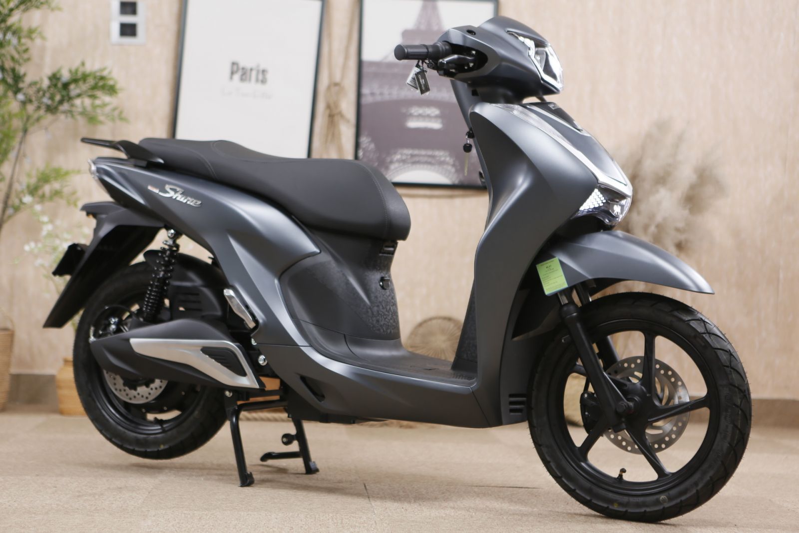 Nên Chọn Giá Xe Điện Vừa Túi Tiền Hay Cố Mua Xe Đắt Tiền?