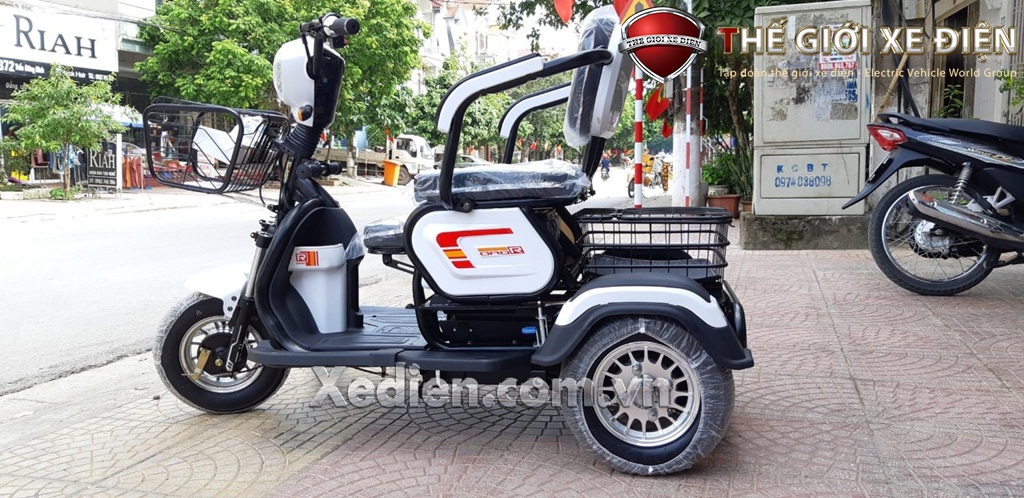 Thế giới 2 bánh Honda đăng ký bảo hộ kiểu dáng mẫu xe máy điện 3 bánh Gyro  Canopye tại Việt Nam  Báo điện tử VnMedia  Tin nóng Việt Nam