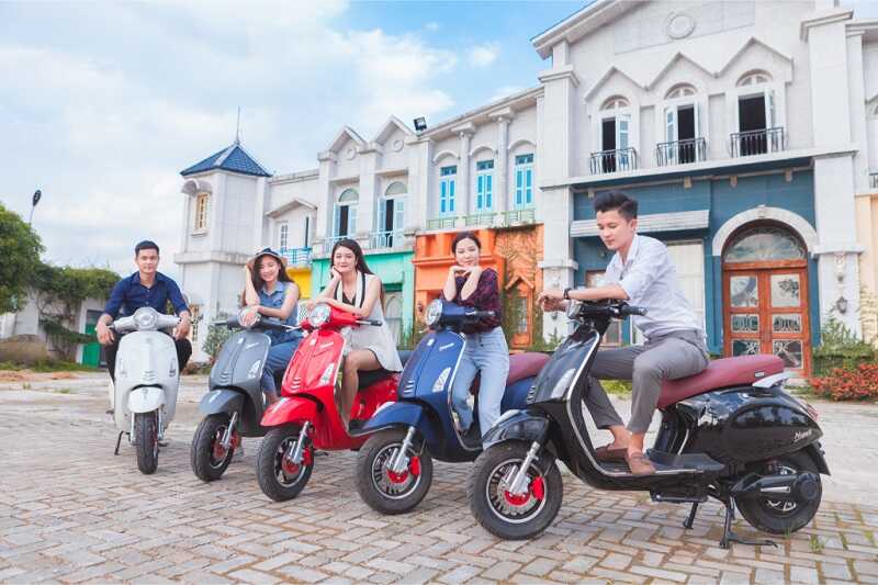 Xe máy điện Vespa Napoli