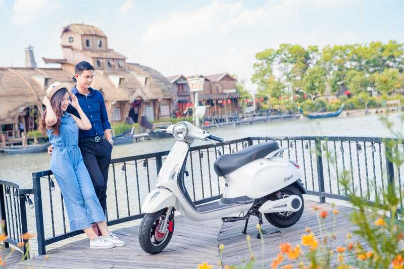 Xe máy điện Vespa Napoli