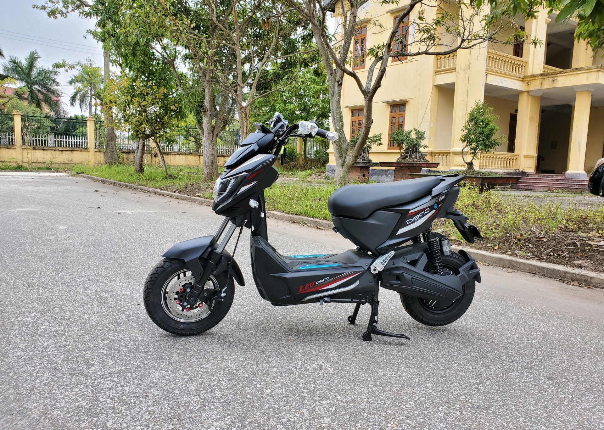 xe máy điện Xmen Neo Dibao 2021