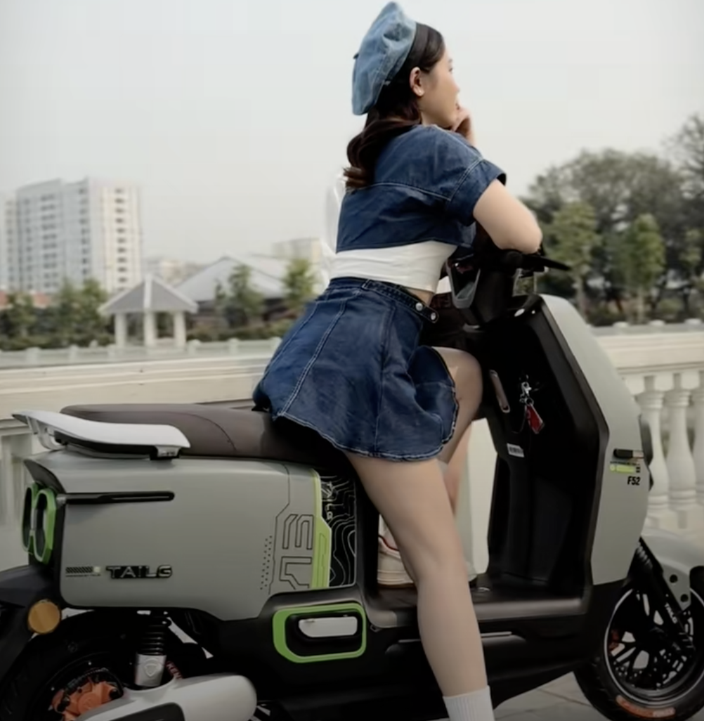 Xe Máy Điện Tailg Power F52 6 bình 22.3Ah 100km/1 Lần Sạc